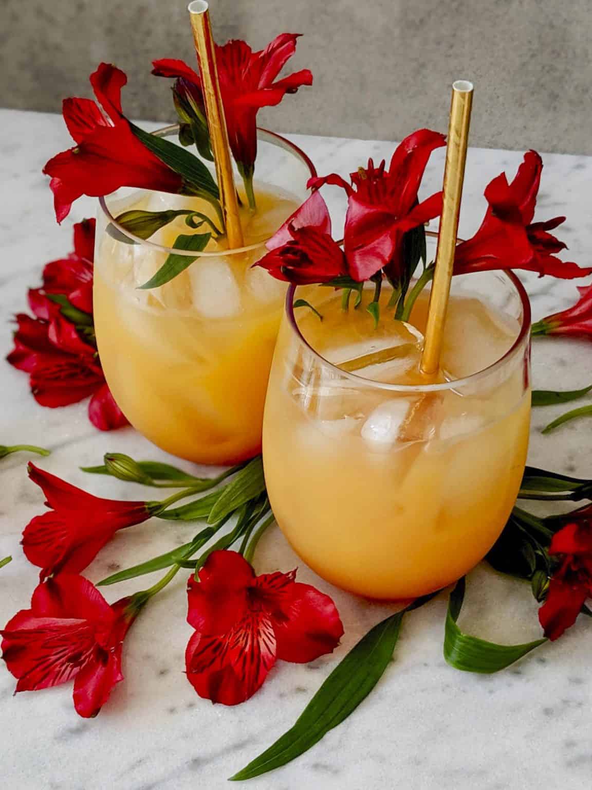 Mona's Rum Punch